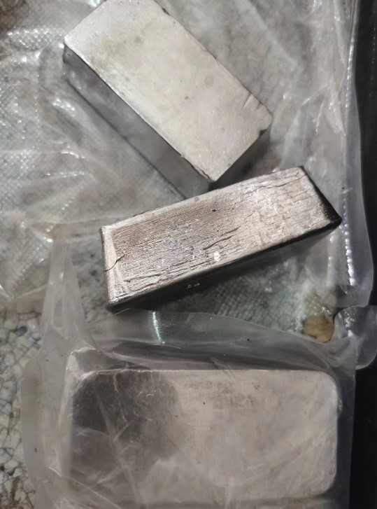 高纯铅
